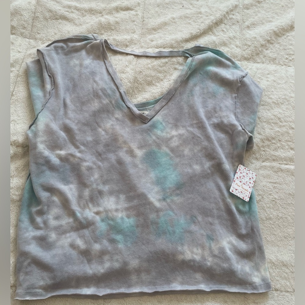 🧚‍♀️✨FREE PEOPLE Tie Dye V-Neck Size M - Picture 4 of 9